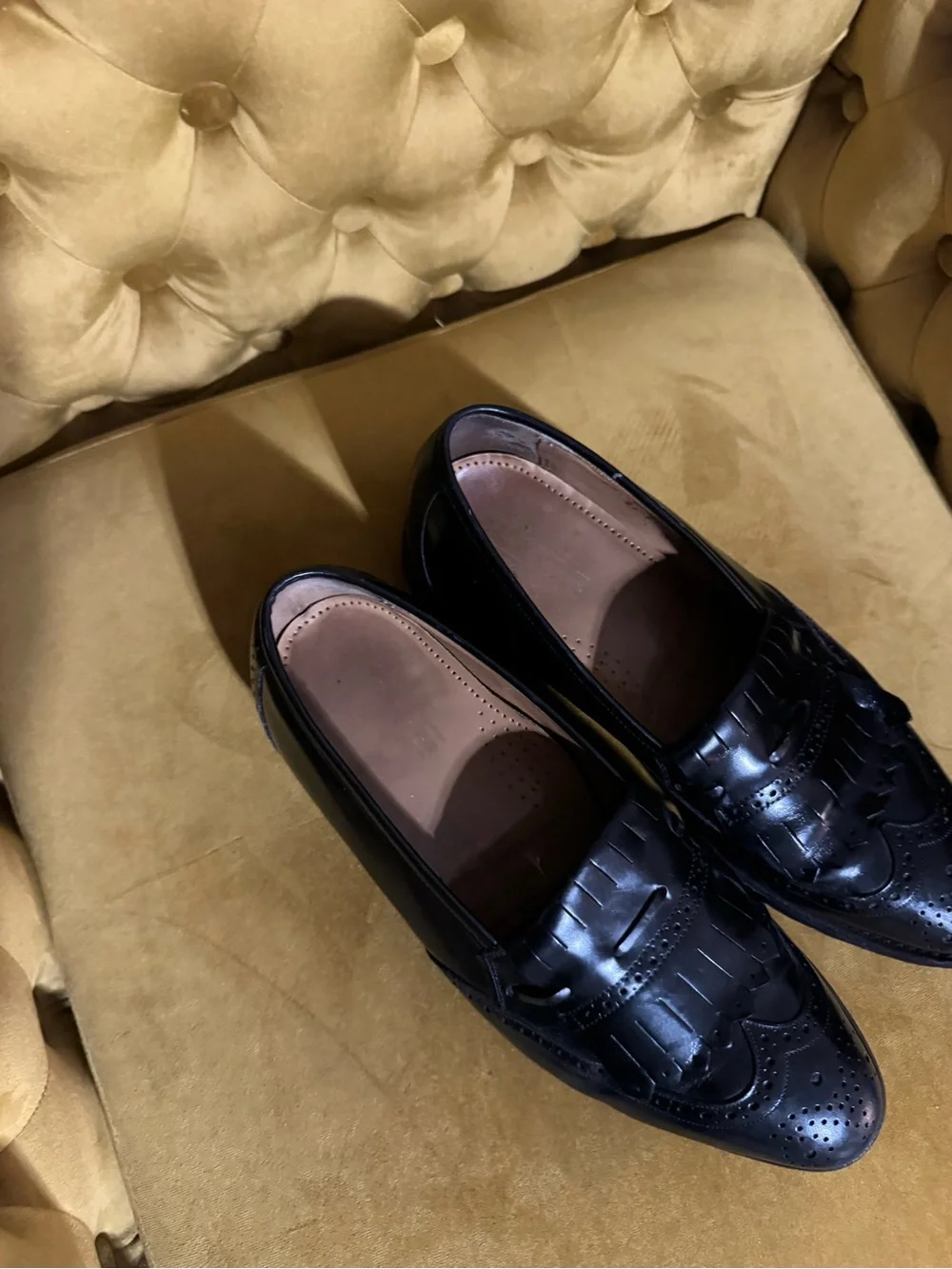 Black Leather Kiltie Tassel Slip-On Loafers